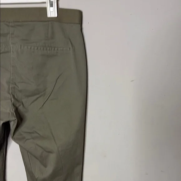 H&M - Picture 6 of 9